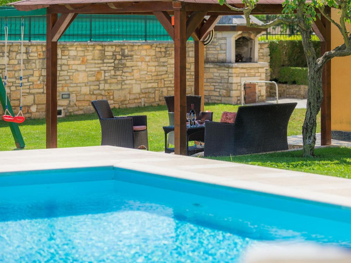 Sveti Petar u Sumi Holiday Home Nikolina - Roj412 By Interhome מראה חיצוני תמונה